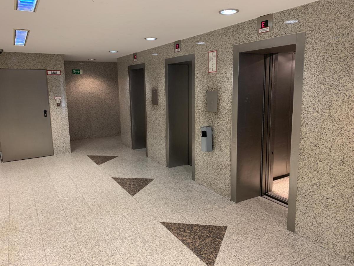 Gemuetliches Zimmer 20 Min Vom Frankfurt Hbf 2 ランゲン エクステリア 写真